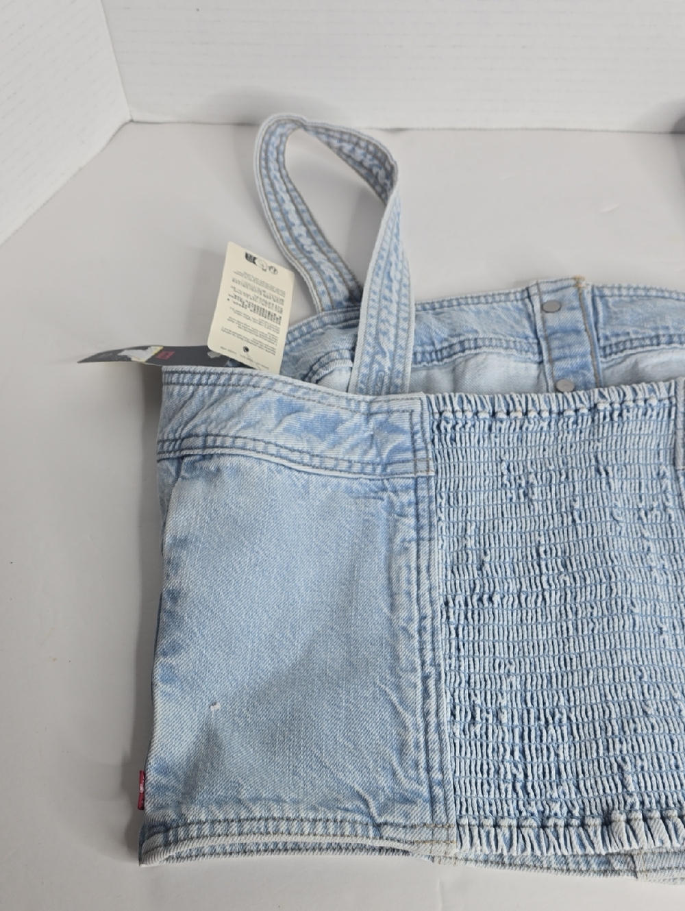 Levi's Women's Drea Tank Denim Top Large - Picture 9 of 10